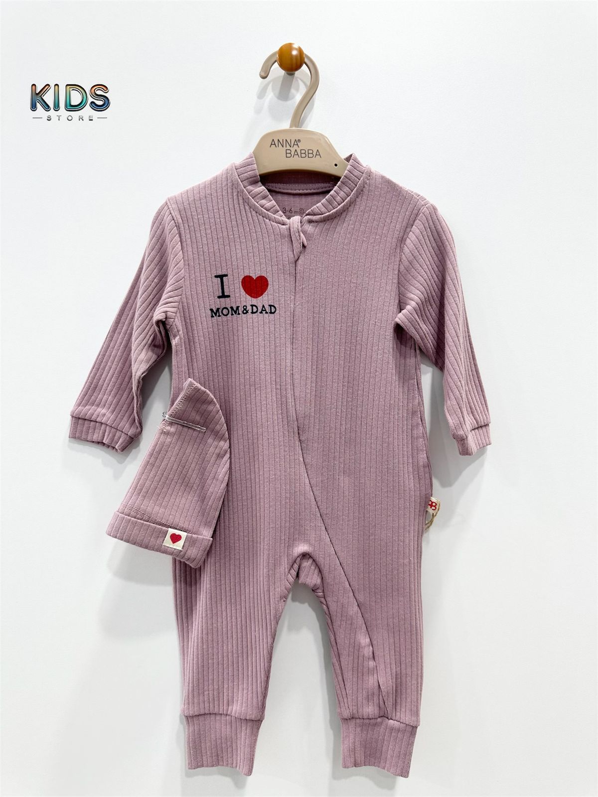 Heartthreads – “I Love Mom & Dad” Ribbed Cotton Romper Set