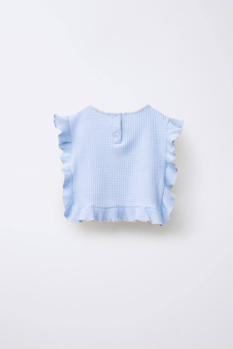 Stylish Two-Piece Ruffled Set!