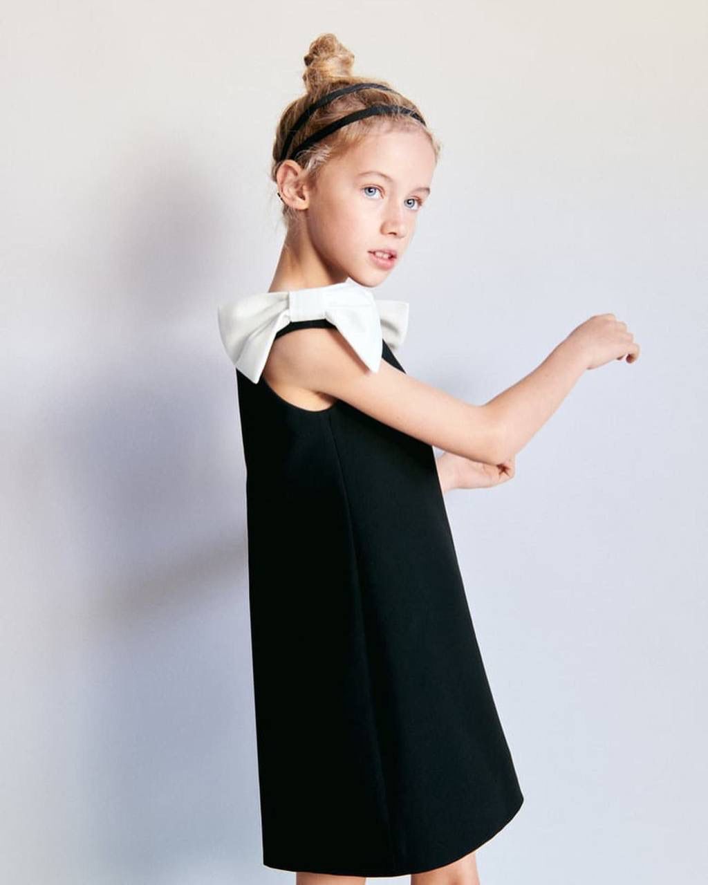 Chic Black and White Bow Dress!